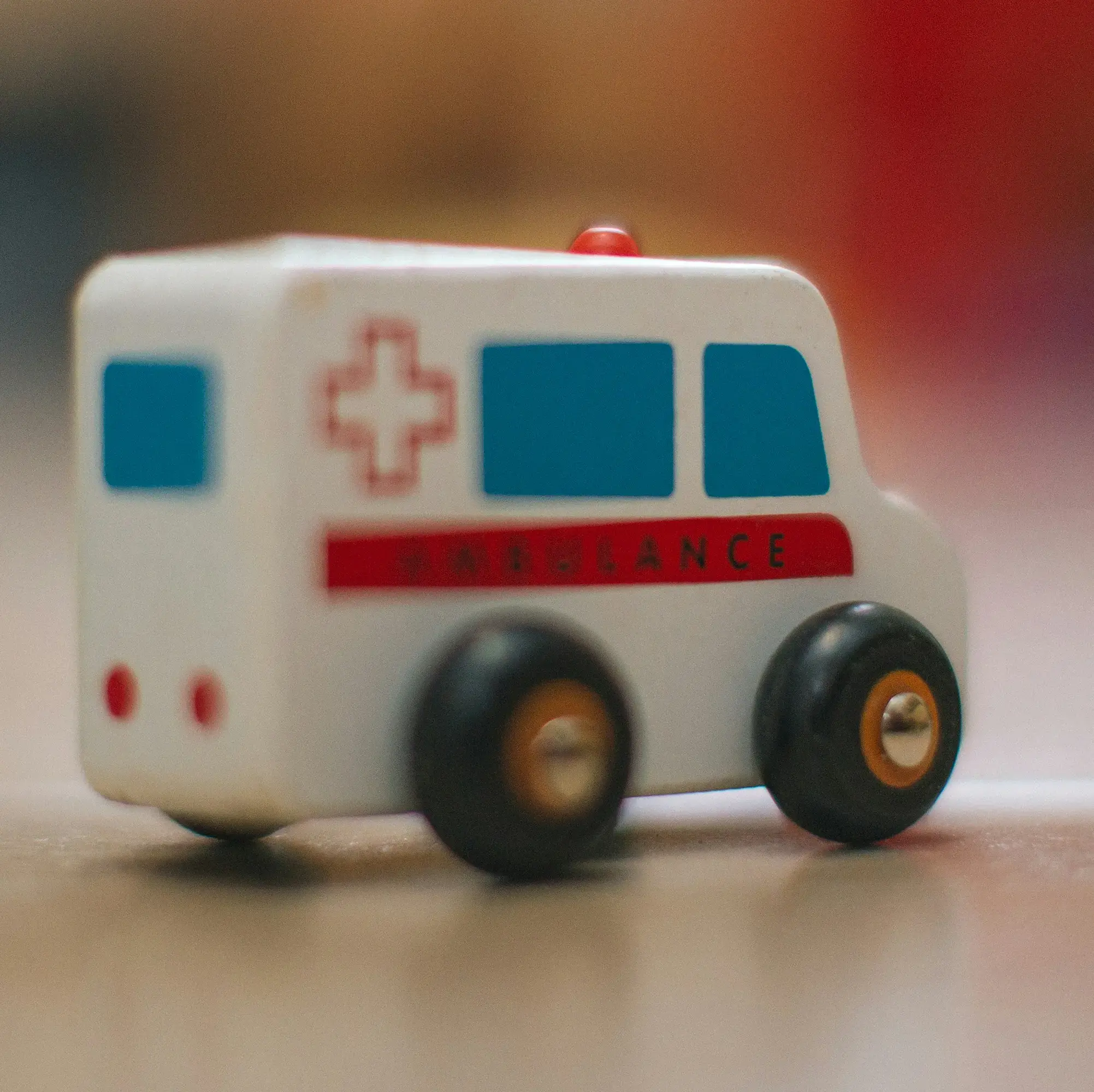 Spielzeug-Krankenwagen für kleine Patienten.